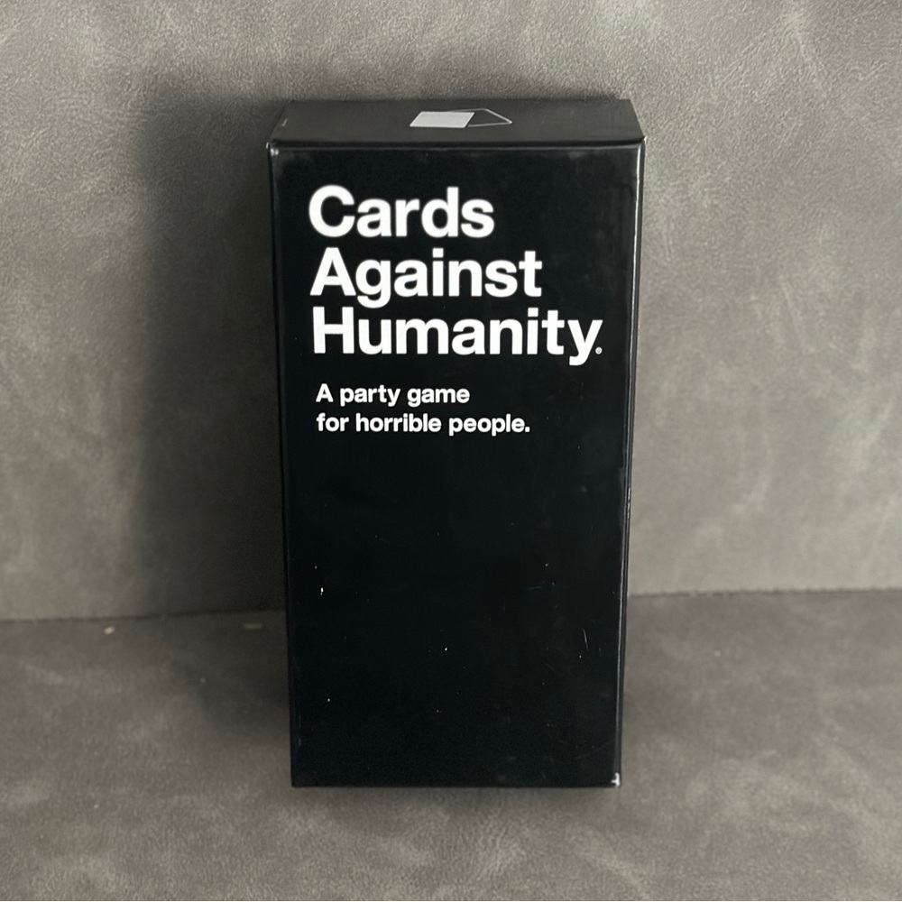 Cards Against Humanity - Picture 3 of 4